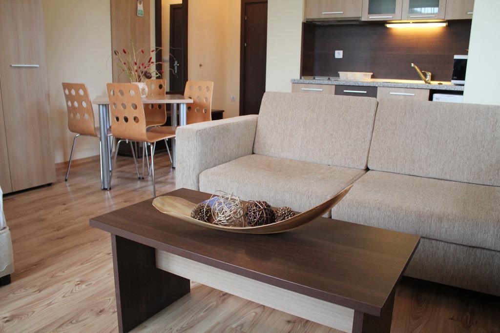 Nevada Aparthotel 팜포로보 외부 사진